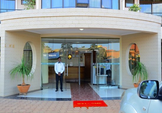Five to Five hotel main entrance-Neza SAFARIS